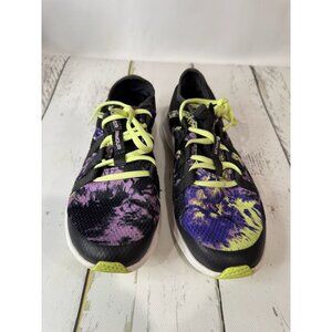 Under Armour Size 6.5Y EUC